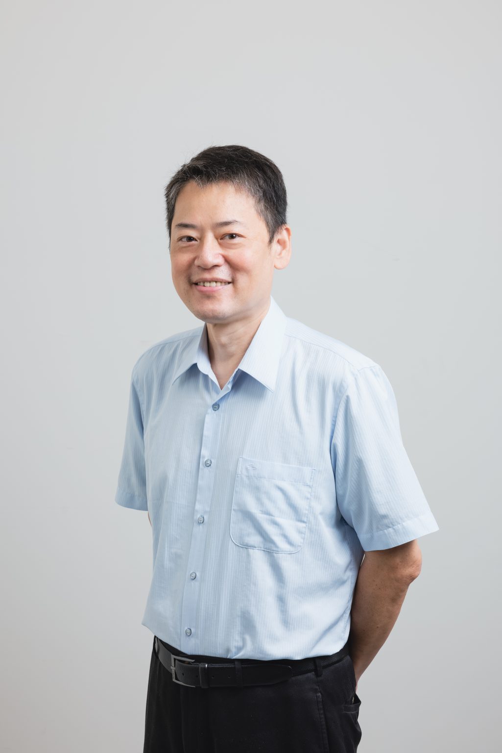 史慶璞 副教授兼人事室主任